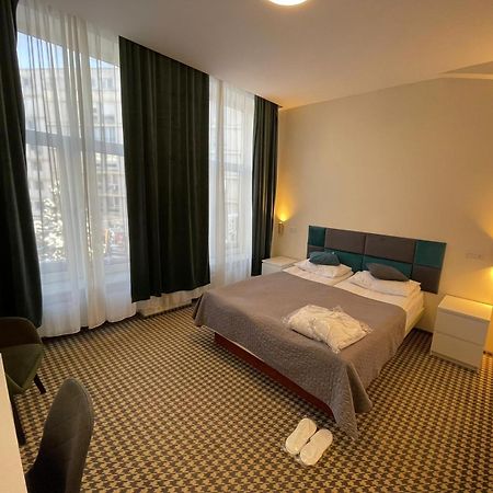 Hotel Astoria City Center Яссы Экстерьер фото