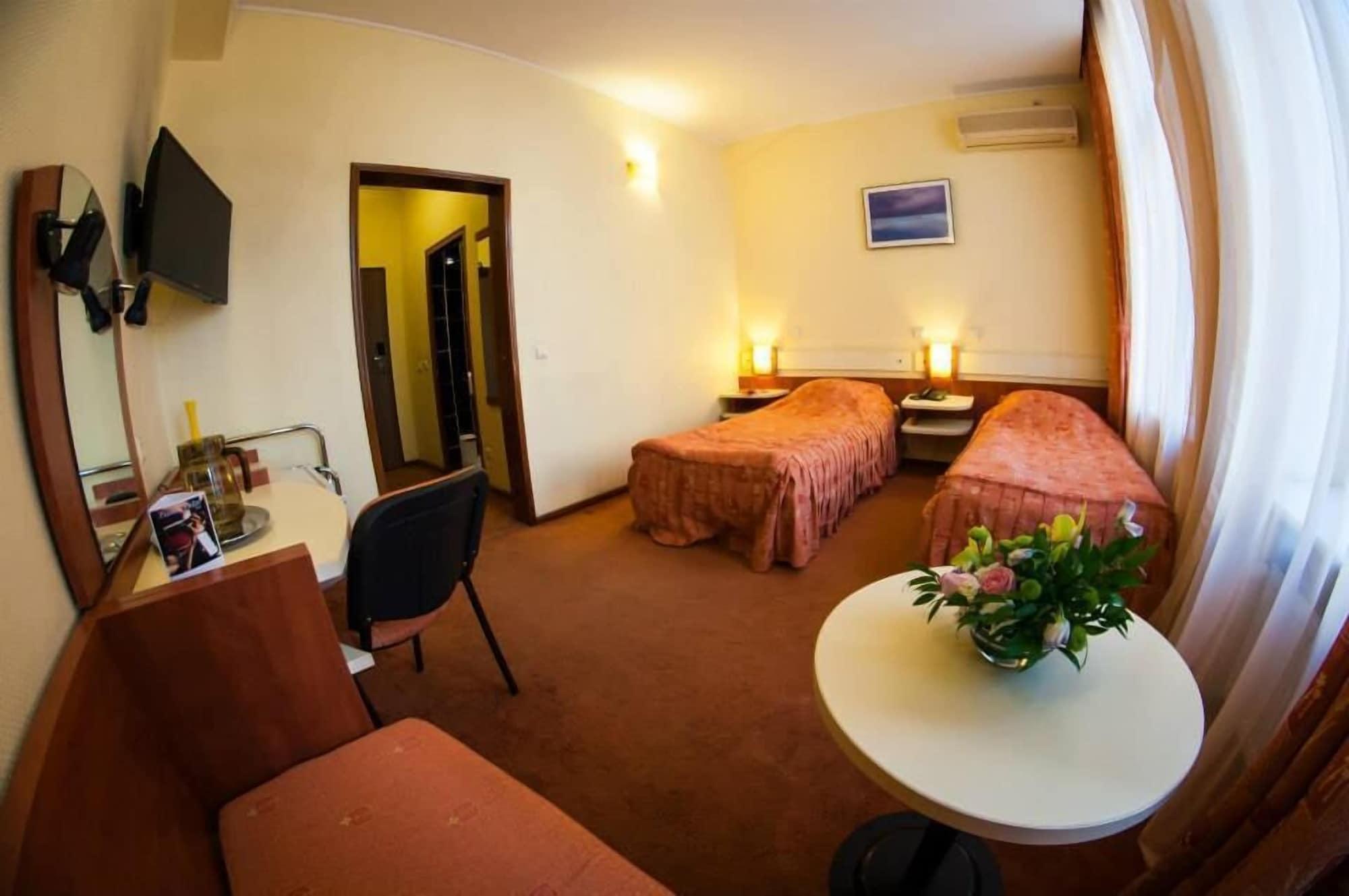 Hotel Astoria City Center Яссы Экстерьер фото