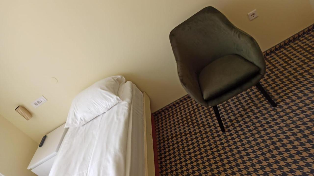 Hotel Astoria City Center Яссы Экстерьер фото