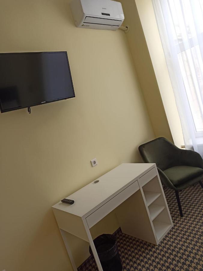 Hotel Astoria City Center Яссы Экстерьер фото