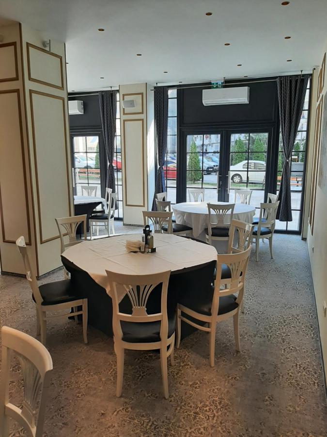 Hotel Astoria City Center Яссы Экстерьер фото