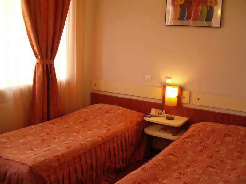 Hotel Astoria City Center Яссы Экстерьер фото