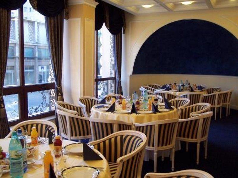 Hotel Astoria City Center Яссы Экстерьер фото