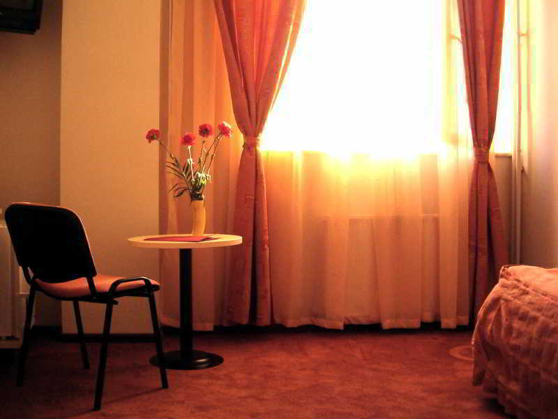Hotel Astoria City Center Яссы Экстерьер фото